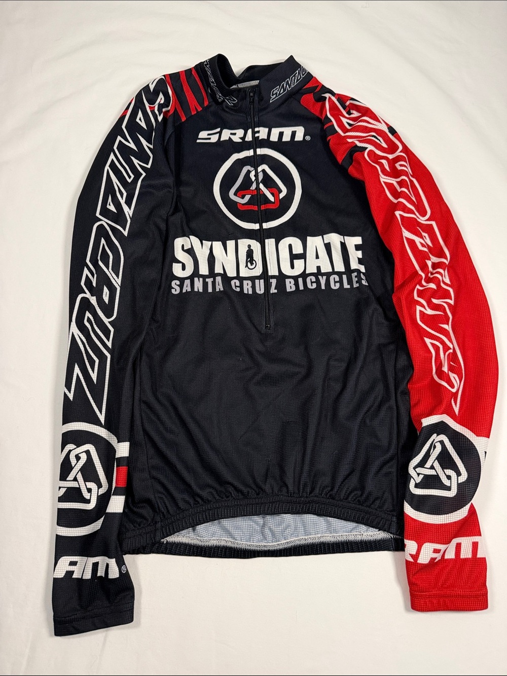 Santa Cruz Syndicate Medium 3/4 Zip 3 pocket Cycling Jersey